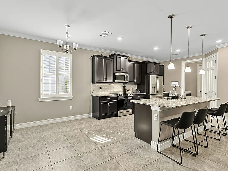 3391 Acapulco Cir — Photo 27