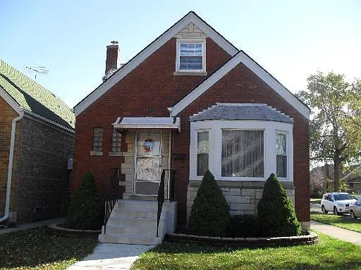 3701 N Sayre Ave photo 1
