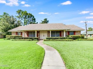 909 Robert Lee Cir, Lafayette, LA 70506