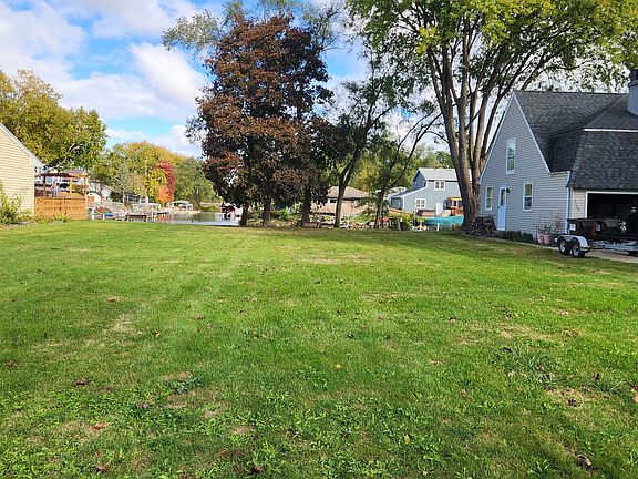4th image of 3010 Miller Dr