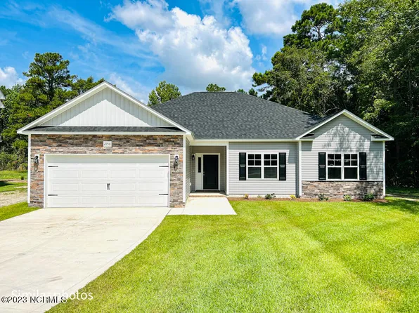 2158 Dawson Cabin Road, Jacksonville, NC 28540
