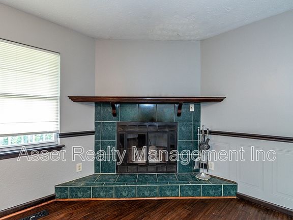 5th image of 6601 Bay Circle Dr