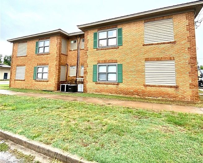 827 W Chickasha Ave, Chickasha, OK 73018 Zillow