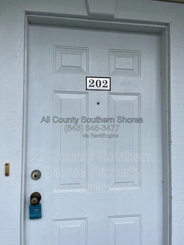 2 bed, 2.0 bath, 1190 sqft, $1,450 — Photo 4