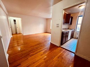 141-34 85th Rd #6, Jamaica, NY 11435