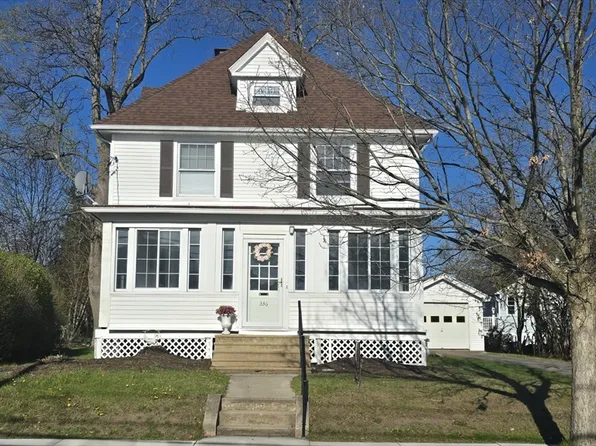 336 Burncoat St, Worcester, MA 01606