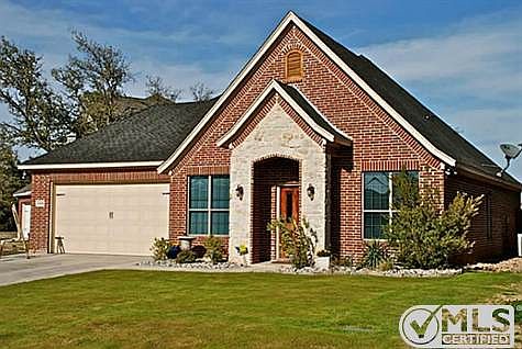 1st image of 1420 Lauren Ln