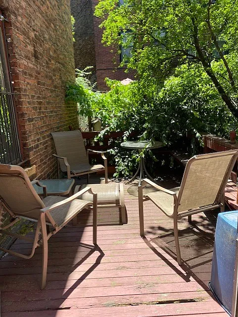 48 Phillips St #2