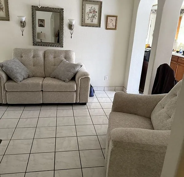 7987 Date Dr — Photo 3
