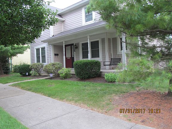 4th image of 325 E Fall Creek Parkway South Dr