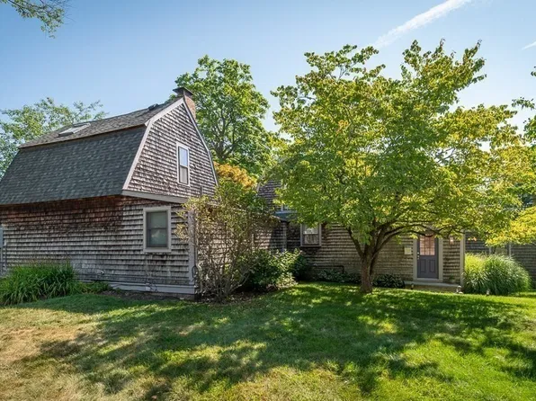 7 John Wise Ave #2, Essex, MA 01929