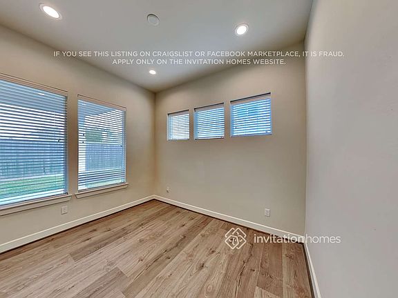 5th image of 12403 Imperial Lake Ln