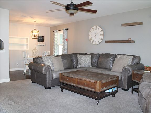 3rd image of 804 N Long St
