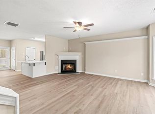 4901 Robinson Square Dr NW, Acworth, GA 30101