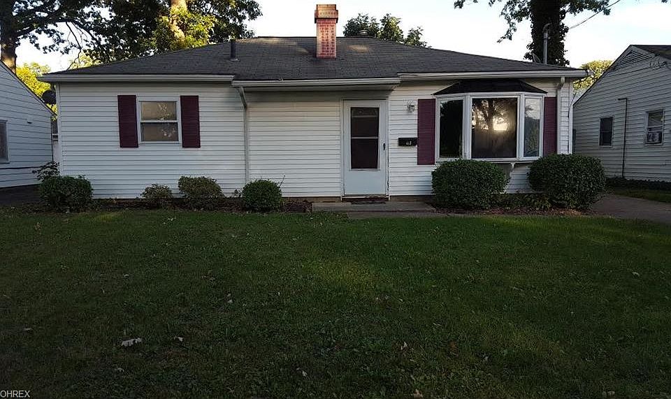 1st image of 413 Marseilles Ave