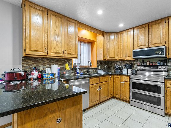 5th image of 4804 E Blueridge Dr