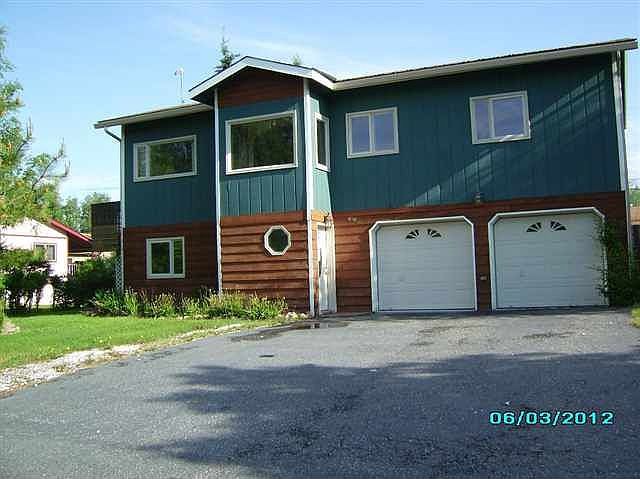 1st image of 4380 Bishop Cir