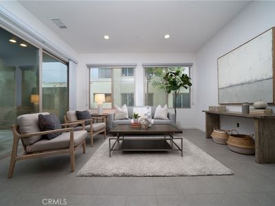 185 Magnet, Irvine, CA, 92618