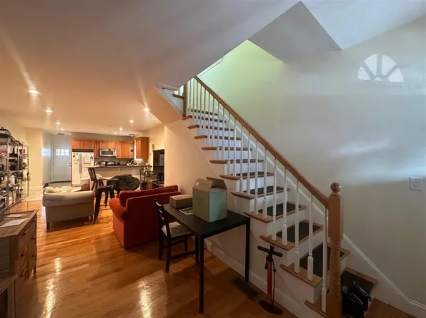 121 Morrison Ave, Somerville, MA 02144