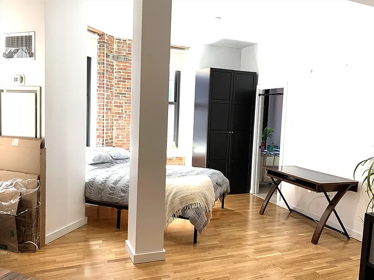 99-105 Broad St #2F — Photo 11