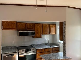 351 S Oxford St #2, Fall River, MA 02721