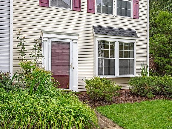 3rd image of 10709 Charlesfield Ct