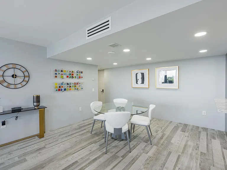 5600 N Flagler Dr #905 — Photo 14