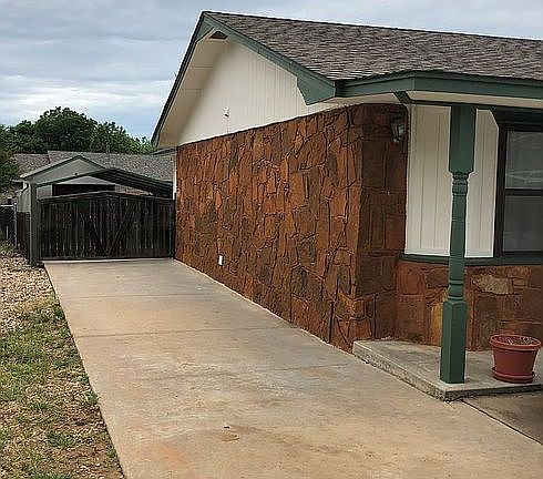 Paved access to back yard