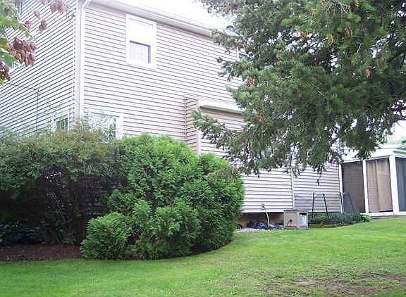 4th image of 9 Candlewood Dr