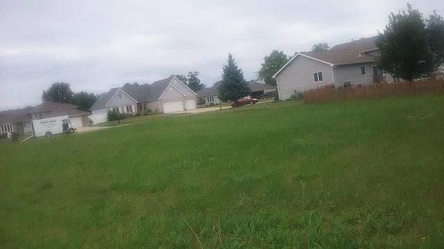 2nd image of 6949 Foxwood Dr