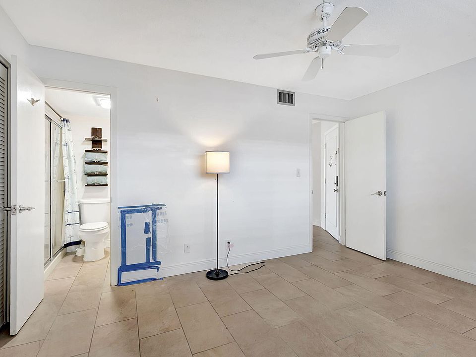 1st image of 117 Lehane Terrace #208
