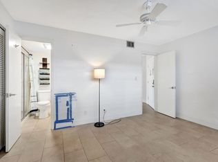117 Lehane Ter APT 208, North Palm Beach, FL 33408