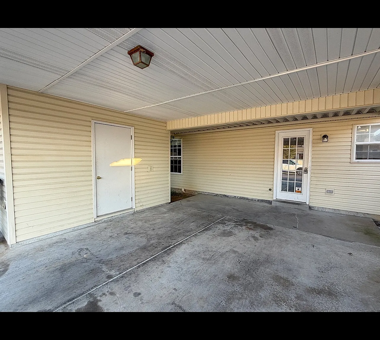 3 bed, 1600 sqft, $1,695 — Photo 4