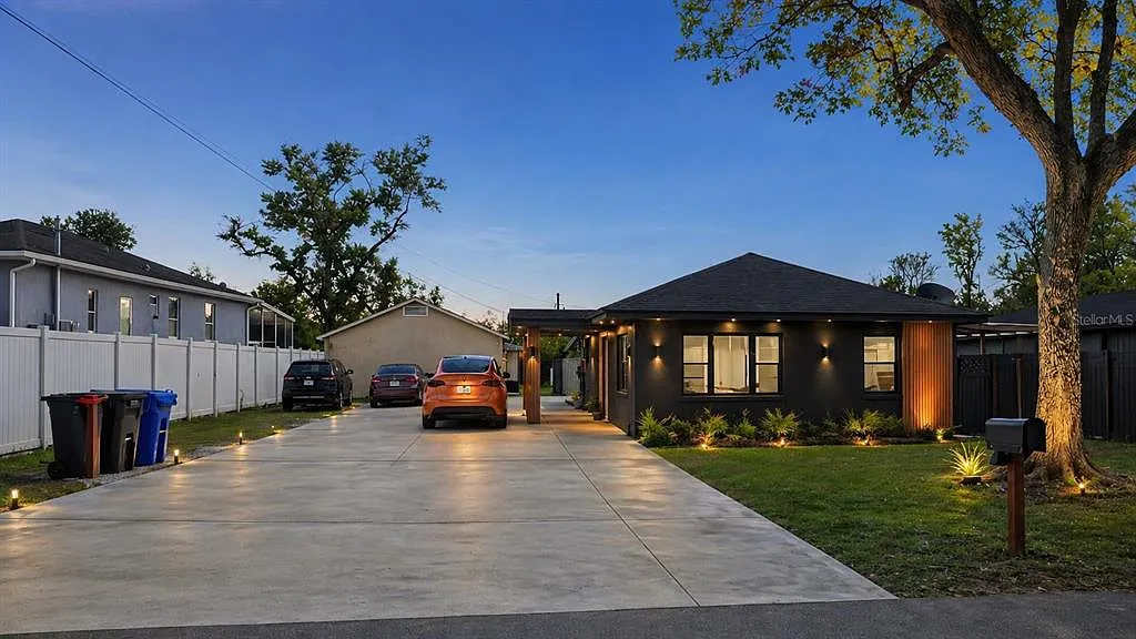 1 bed, 1.0 bath, 100 sqft, $998 — Photo 1