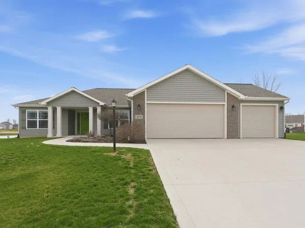 3810 Victoria Lakes Ct, New Haven, IN 46774
