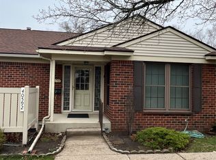 40592 Newport Dr #125, Plymouth, MI
