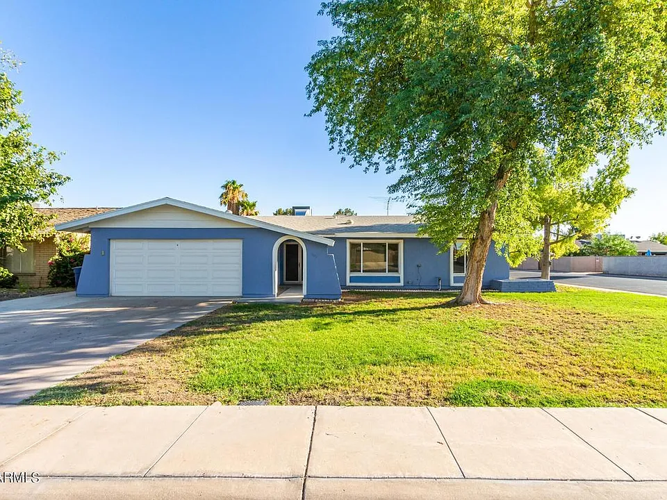 1641 E Fremont Dr