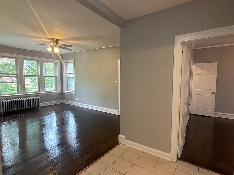 8000 S Champlain Ave — Photo 8