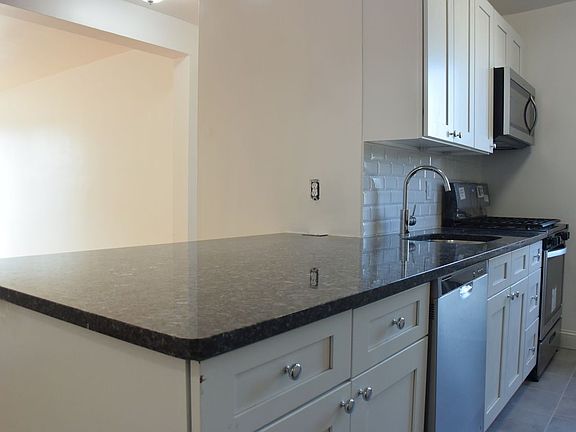 4th image of 8106 34th Ave APT 5C