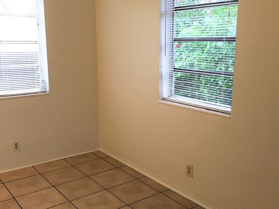 2nd image of 9321 SW 169th St
