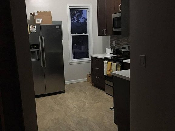 3rd image of 207 Woodworth Avenue # Fl 2nd