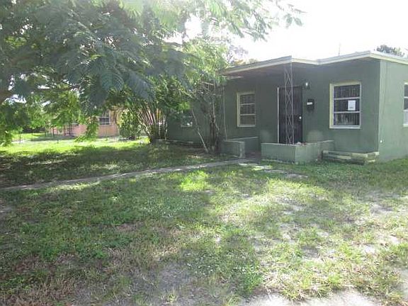 4th image of 15920 NW 22nd Ave