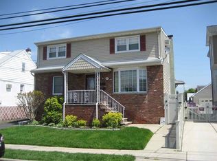 361 Sanford Ave, Lyndhurst, NJ 07071