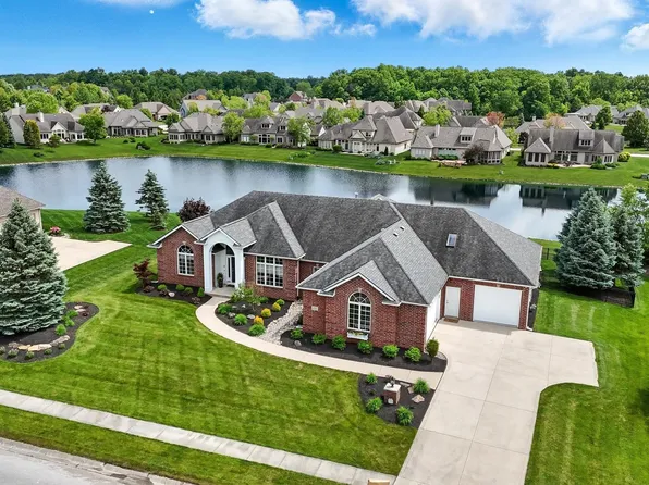 101 Twin Eagles Blvd W, Huntertown, IN 46748