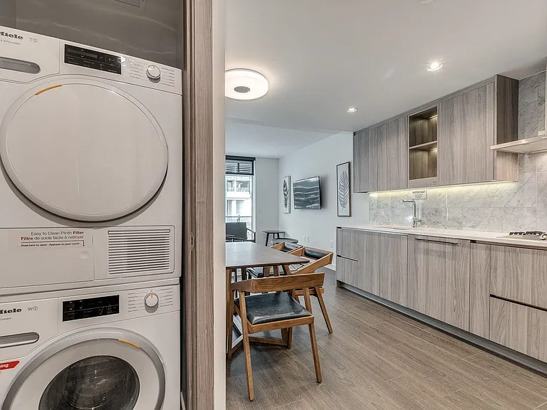 89 Nelson St #210 — Photo 13