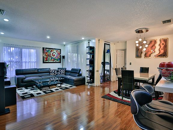 5th image of 2961 Carambola Circle #2036