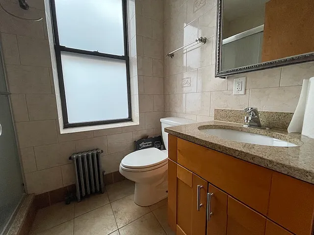 535 45th St #6B — Photo 3