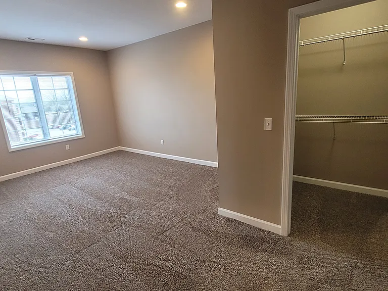 3 bedroom master bedroom and closet