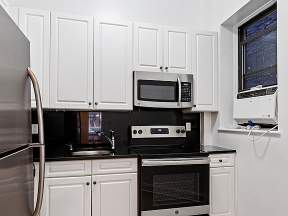5th image of 530 E 88th St APT 1G
