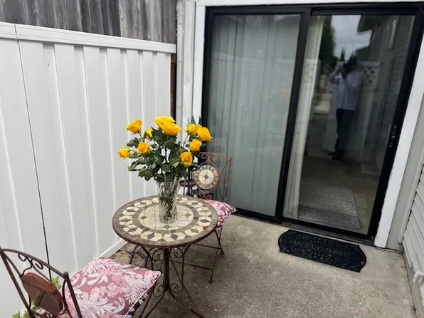 (undisclosed Address), Capitola, CA 95010